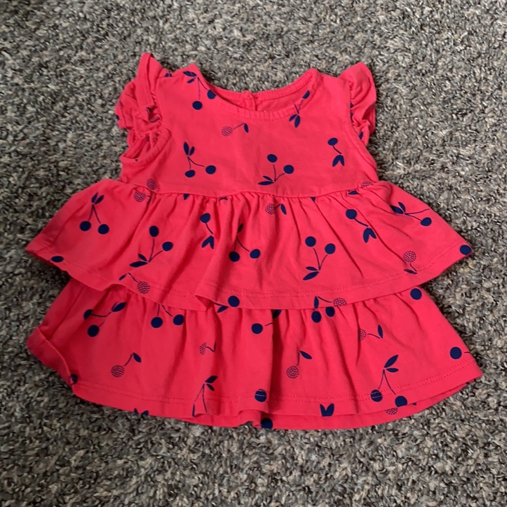 Carter’s outfit bundle - Picture 2 of 8